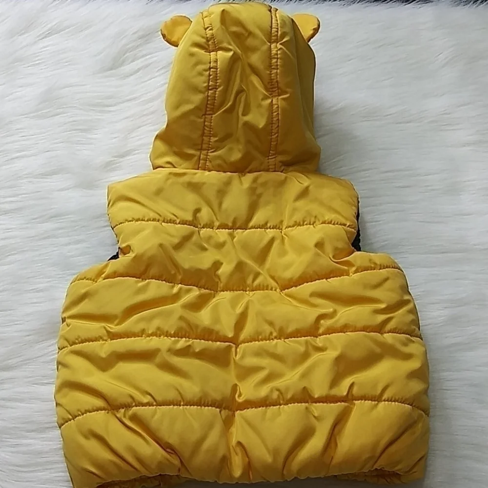 Gymboree Yellow‎ Bear Hooded Puffer Vest